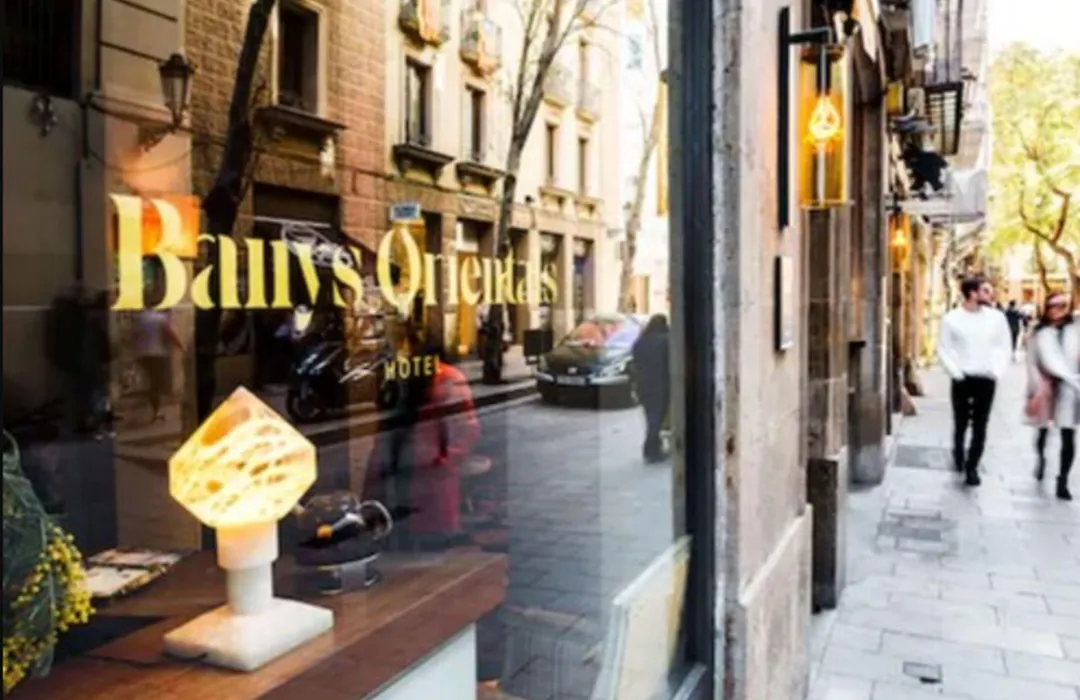 Hotel Banys Orientals-1