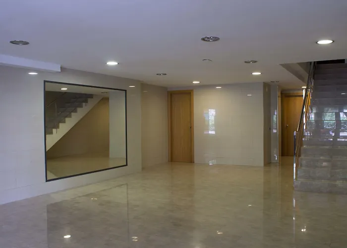 Hostal Nova