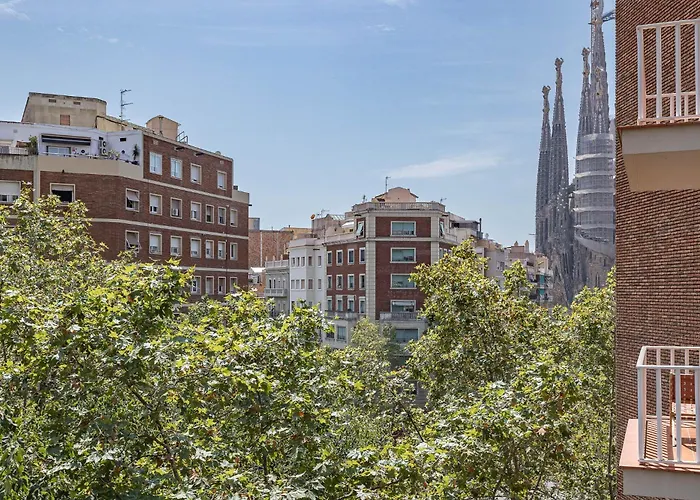  Ola Living Sagrada Familia