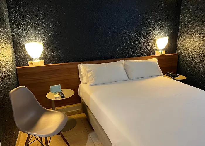 Animaux admis Hostal Iznajar Barcelona